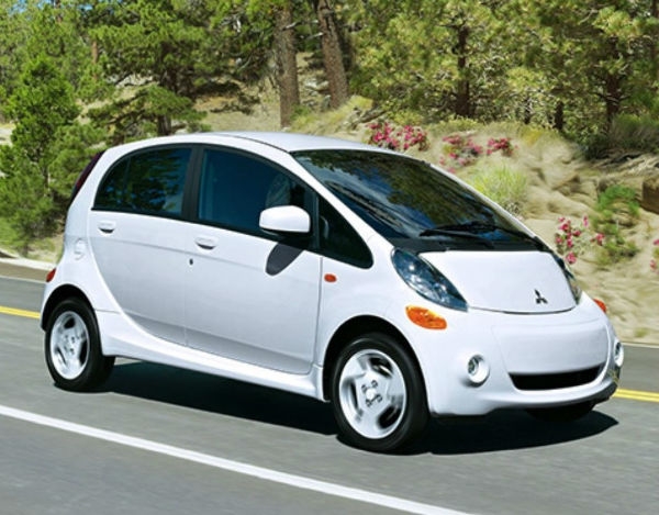 2023 Mitsubishi I MiEV