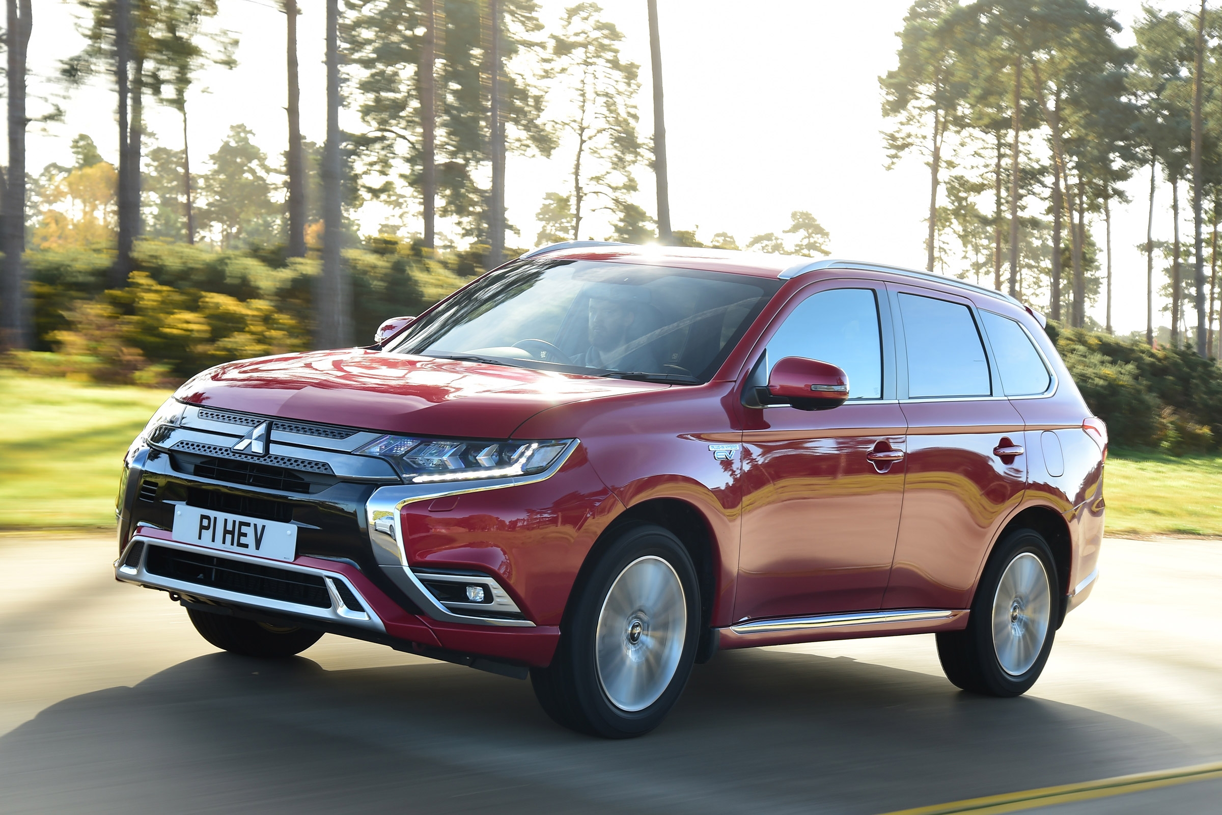 2024 Mitsubishi Outlander Plug In Hybrid Mpg Carly Crissie