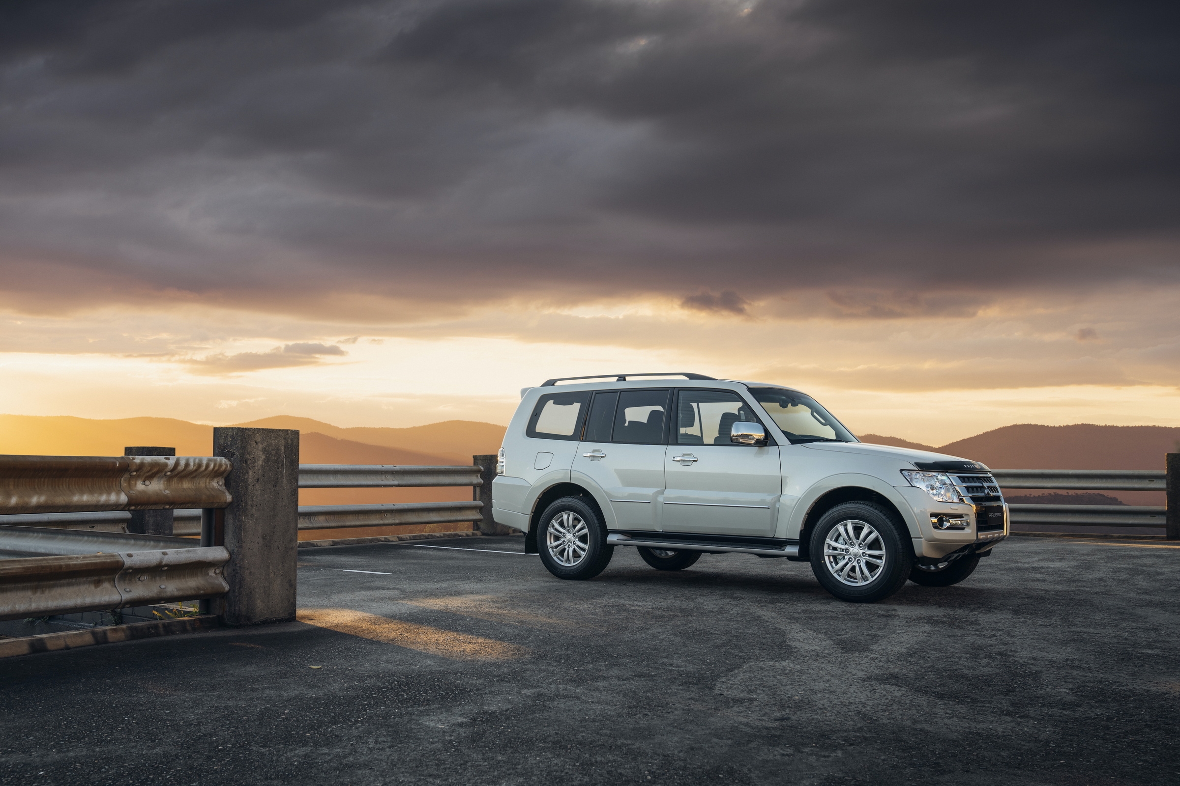 2027 Mitsubishi Pajero What We Know About The Luxed Up Off Roader 