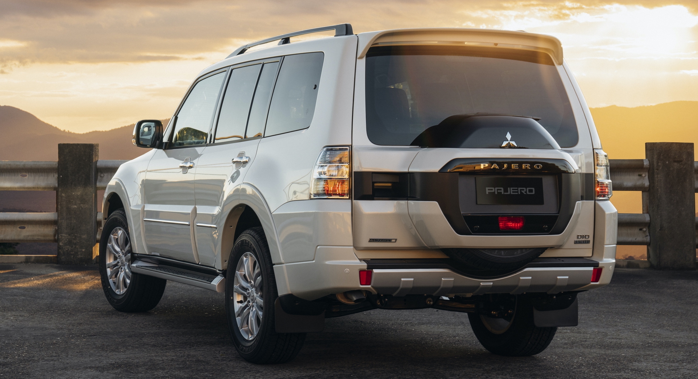 2027 Mitsubishi Pajero What We Know About The Luxed Up Off Roader 