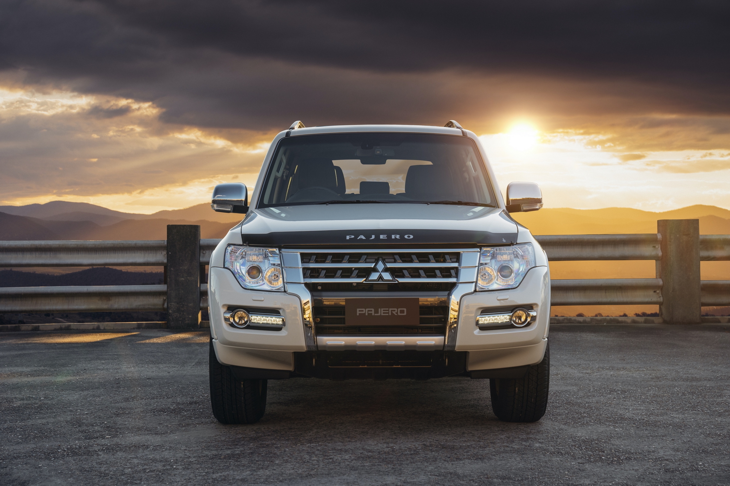 2027 Mitsubishi Pajero What We Know About The Luxed Up Off Roader 