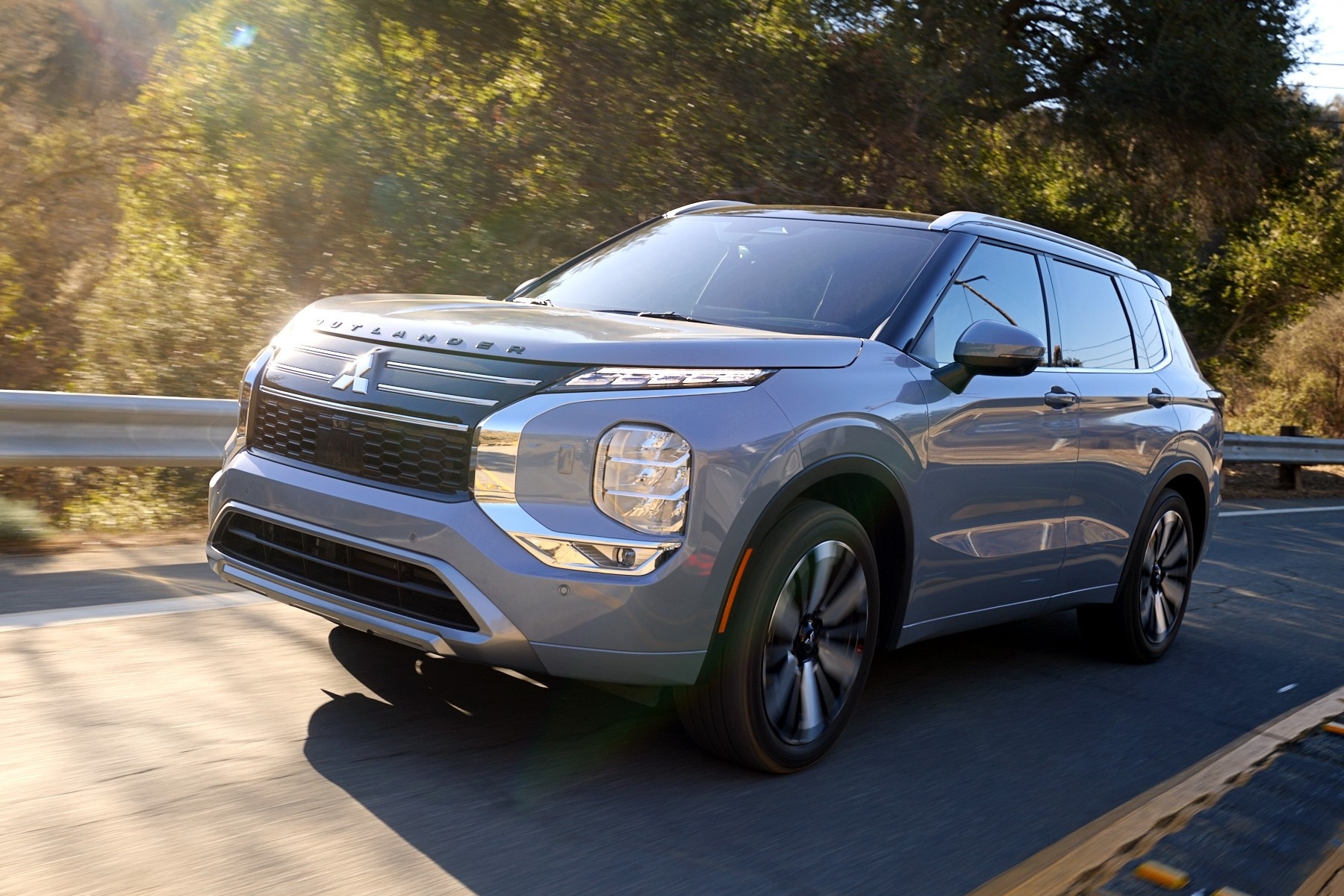 Mitsubishi Outlander 2027 Nissan 